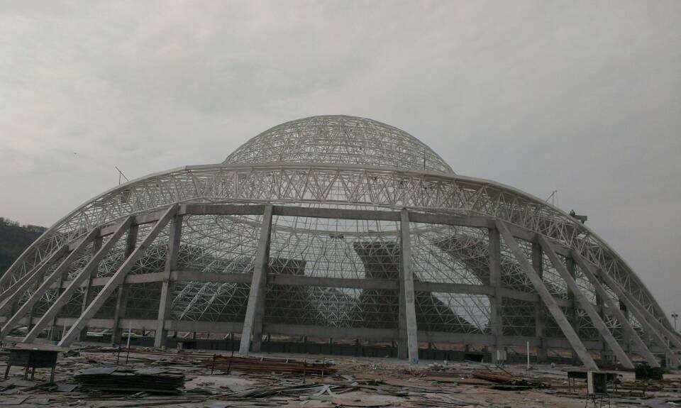 安陆体育场馆网架工程